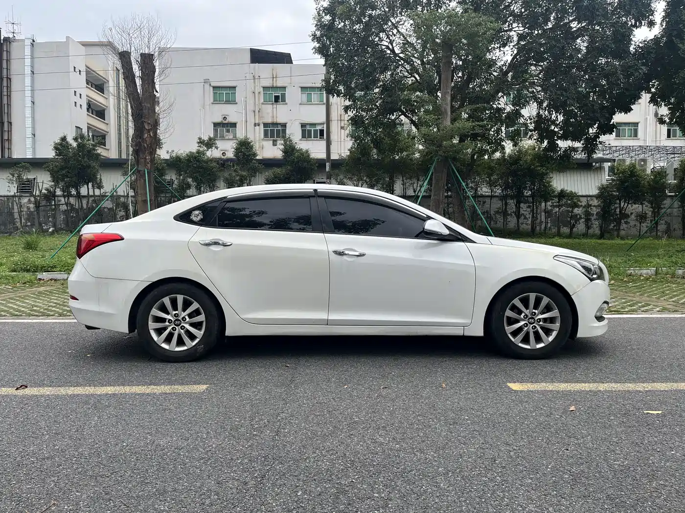 Hyundai Mistra 2014 1.8L Auto Smart GLS фото 4