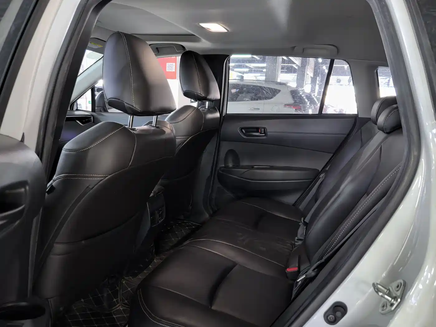 Toyota Corolla Cross 2022 2.0L Luxury Edition фото 9