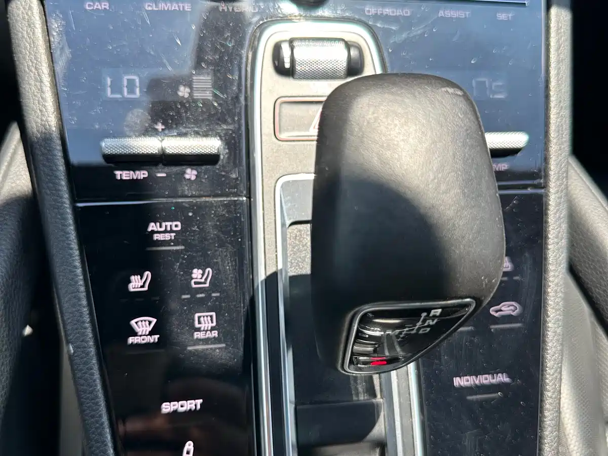 Porsche Cayenne 2019 Cayenne 3.0T фото 16