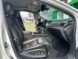Photo 13 - Cadillac XTS