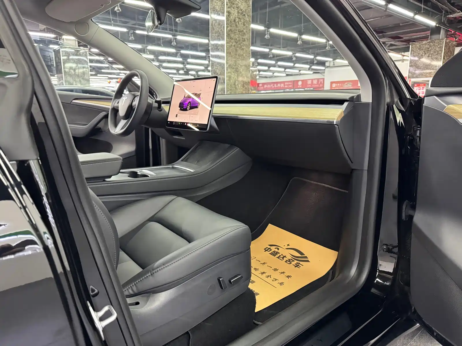 Фото 9 - Tesla Model Y
