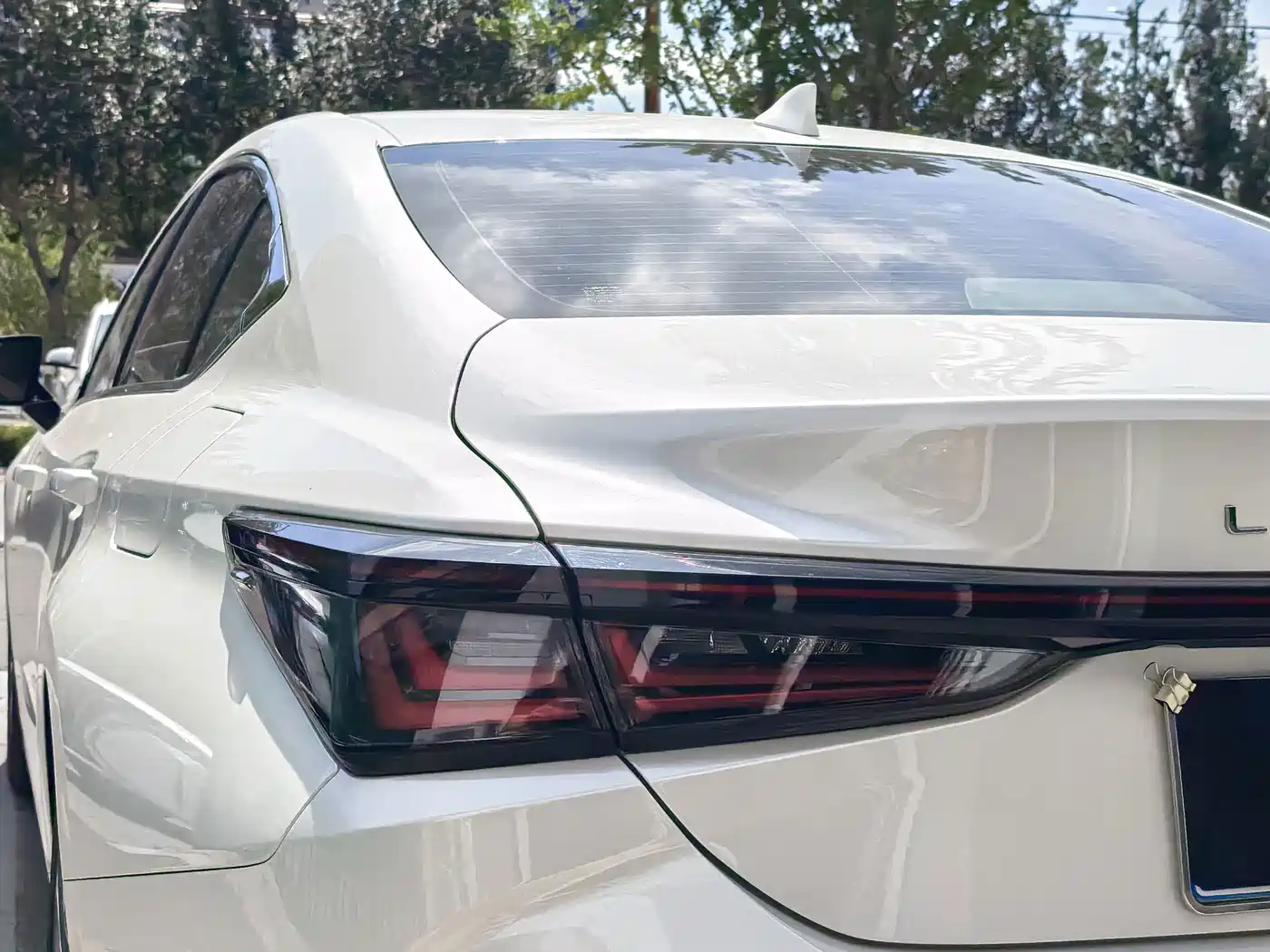 Lexus ES 2025 2025 200 Ultimate Edition