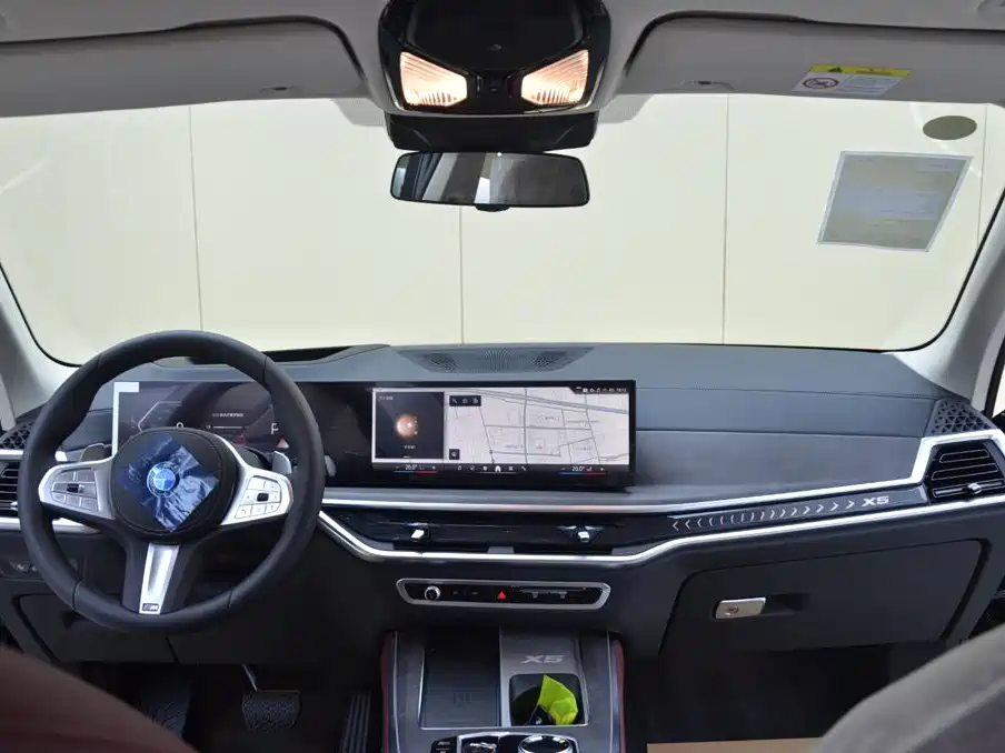 BMW X5 2026 2026 Facelift xDrive 30Li Exclusive M Sport Shadowline Package