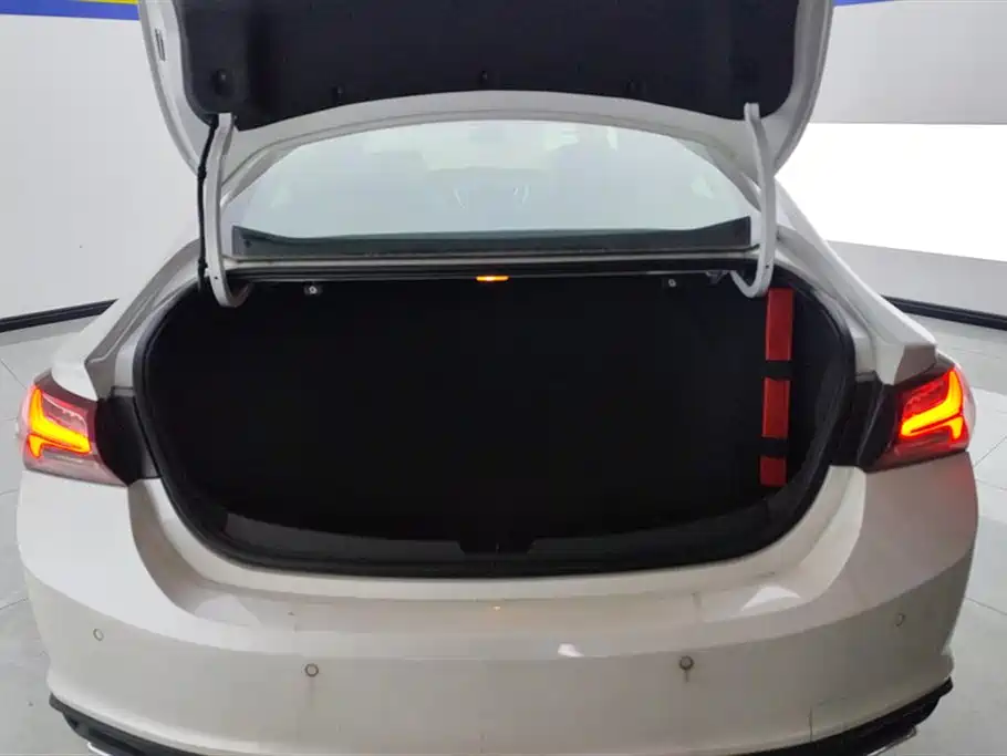 CHEVROLET MAI RUIBAO XL