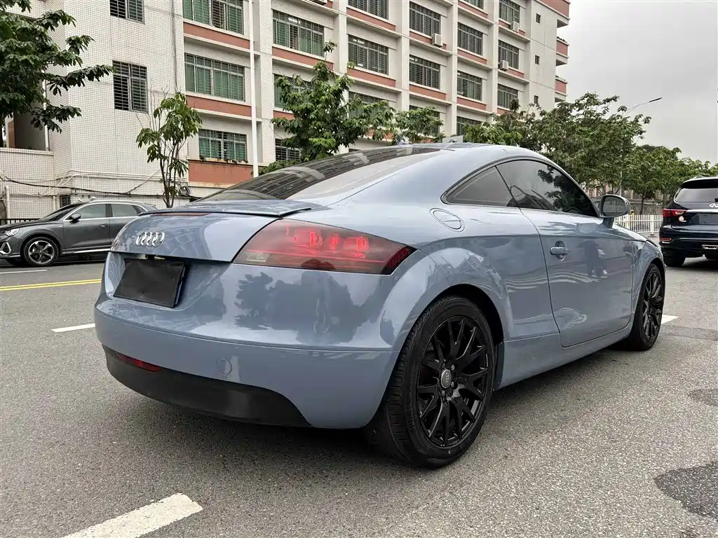 Audi TT 2008 Model TT Coupe 2.0TFSI фото 7