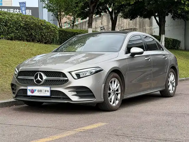 MERCEDES-BENZ A CLASS