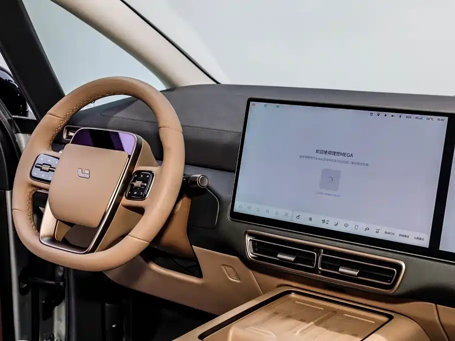 Li Auto MEGA 2025 2025 Ultra Smart Renewal Edition