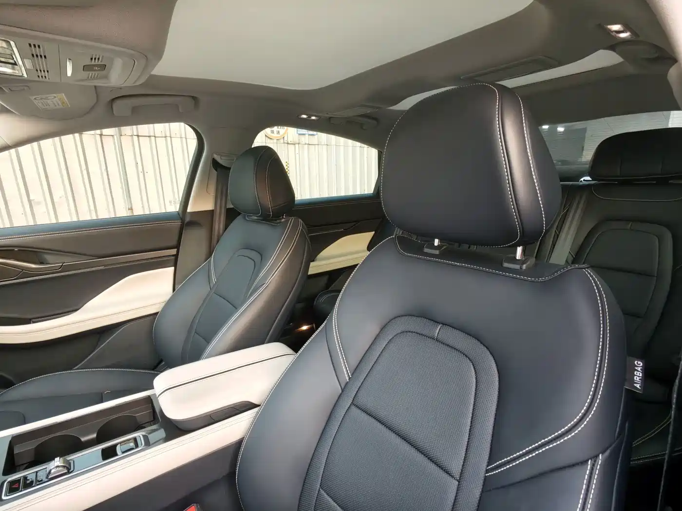 Lincoln Z 2022 2022 Model iCool Elegance Edition