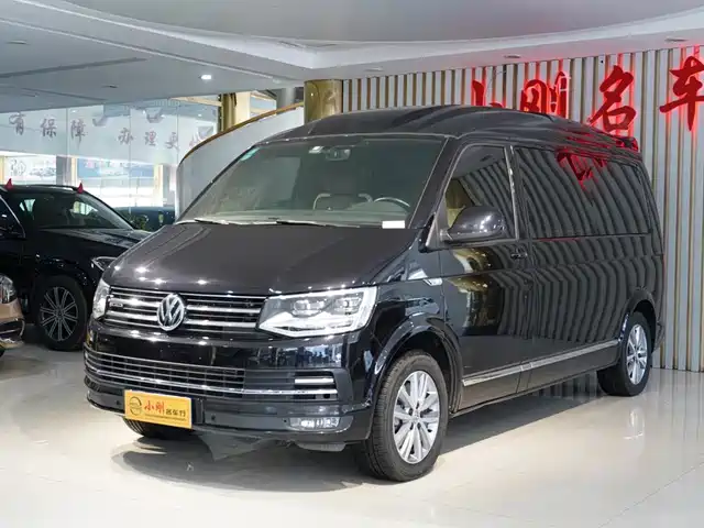 Volkswagen Caravelle 2019 2.0TSI 4WD Luxury 7-seater — фото 2