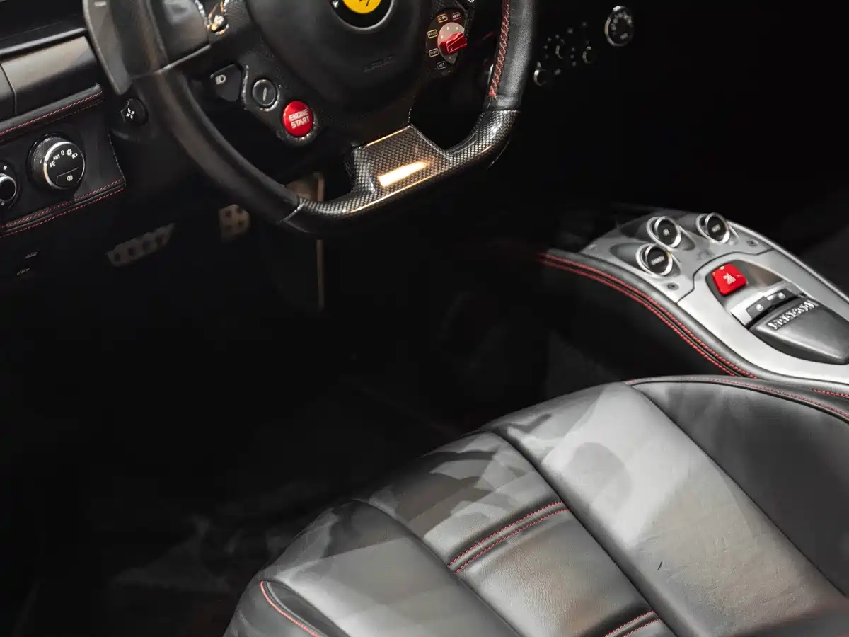 Ferrari 458 2014 2011 4.5L Italia