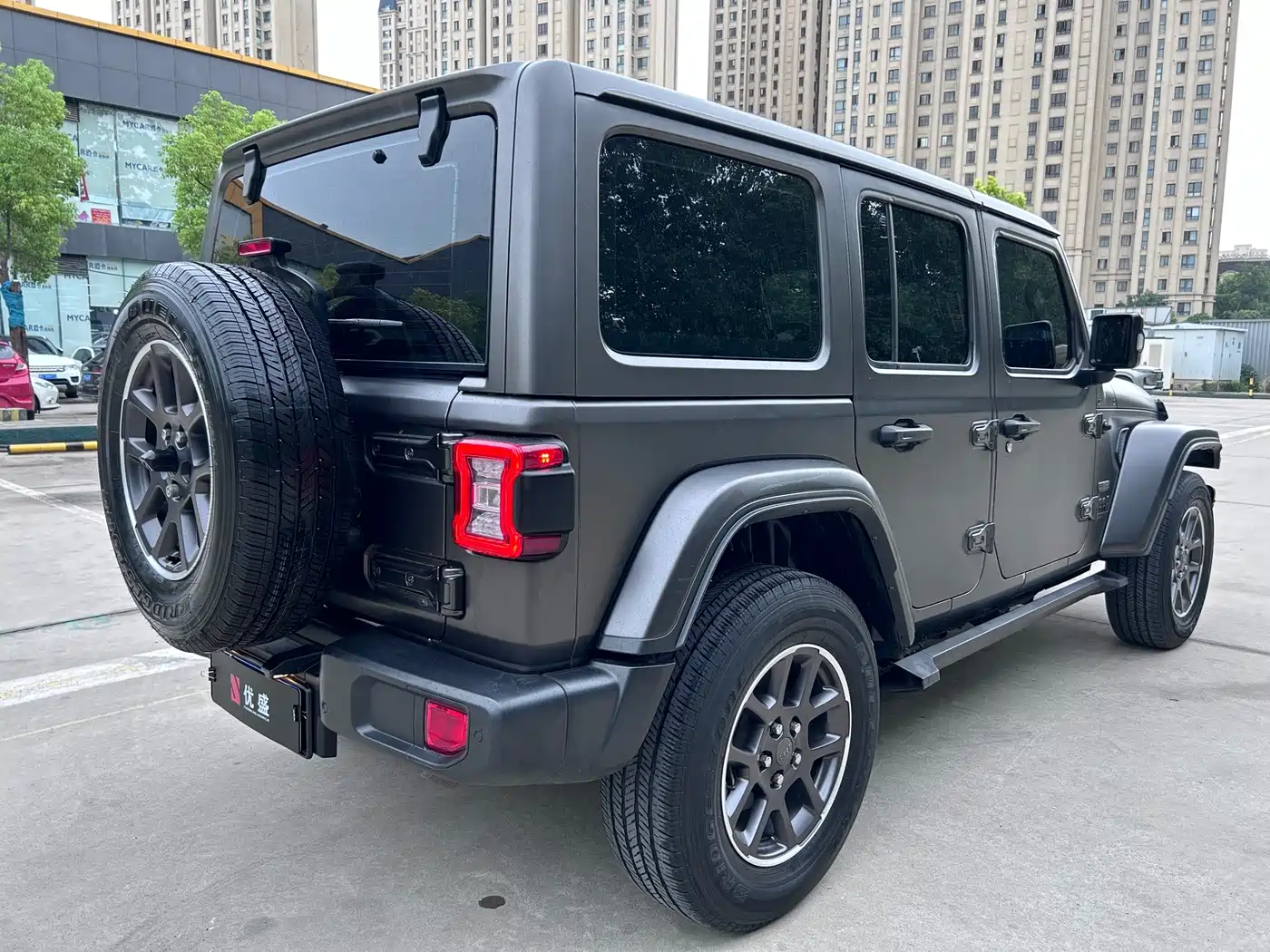 Фото 7 - Jeep Wrangler