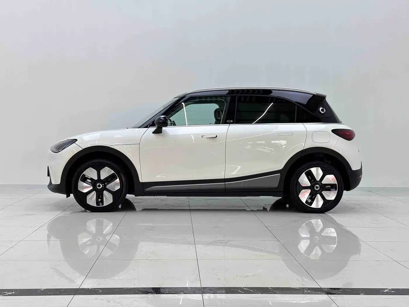 smart Elf #1 2025 2026 Agile New Luxury Edition