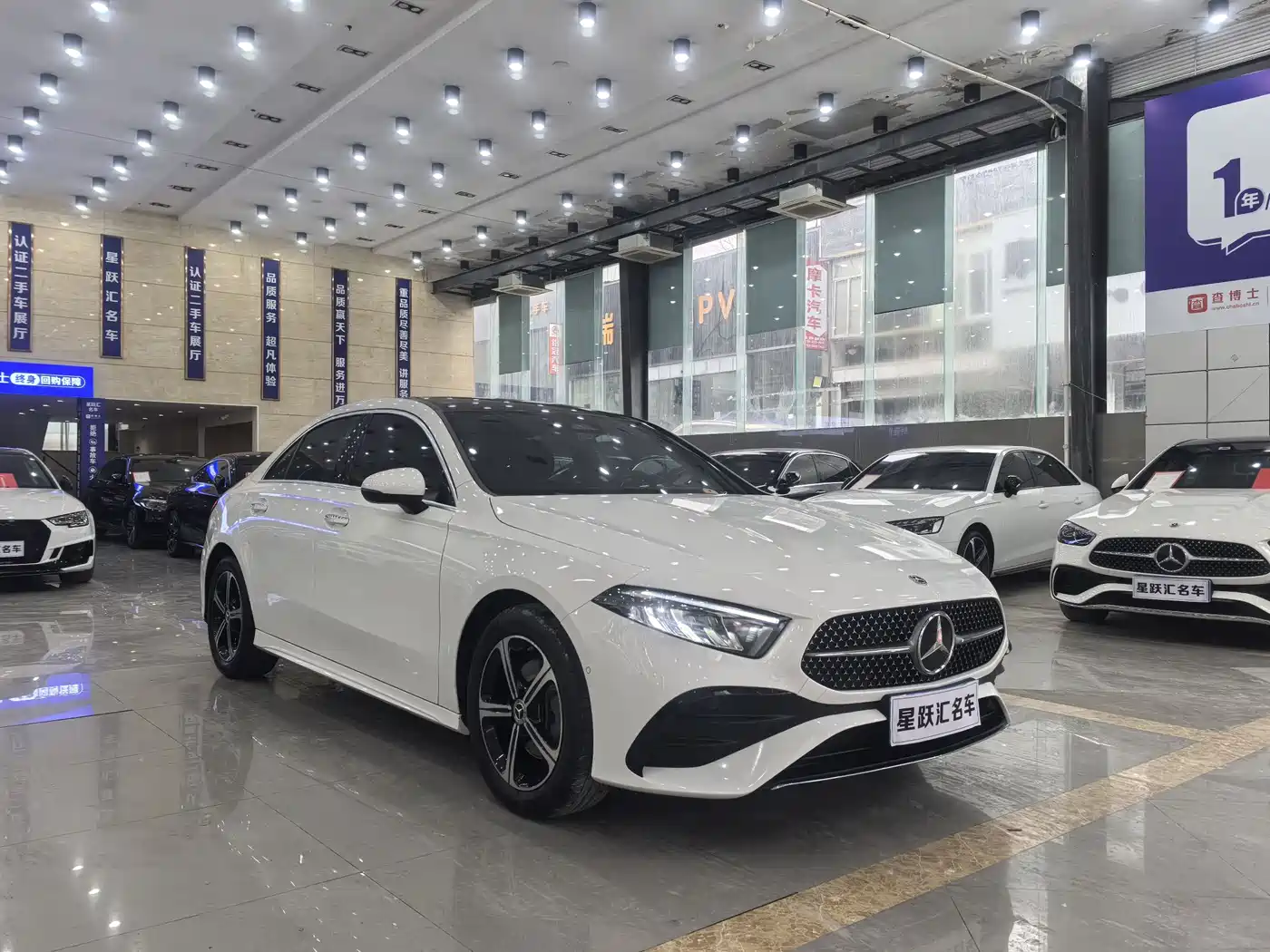 Mercedes-Benz A-Class 2024 A 200 L Fashion Edition фото 3