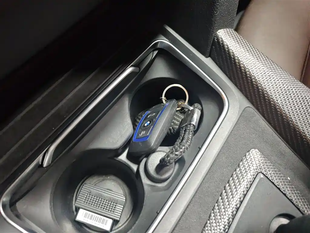 BMW 3 Series 2019 320Li M Sport Package фото 11
