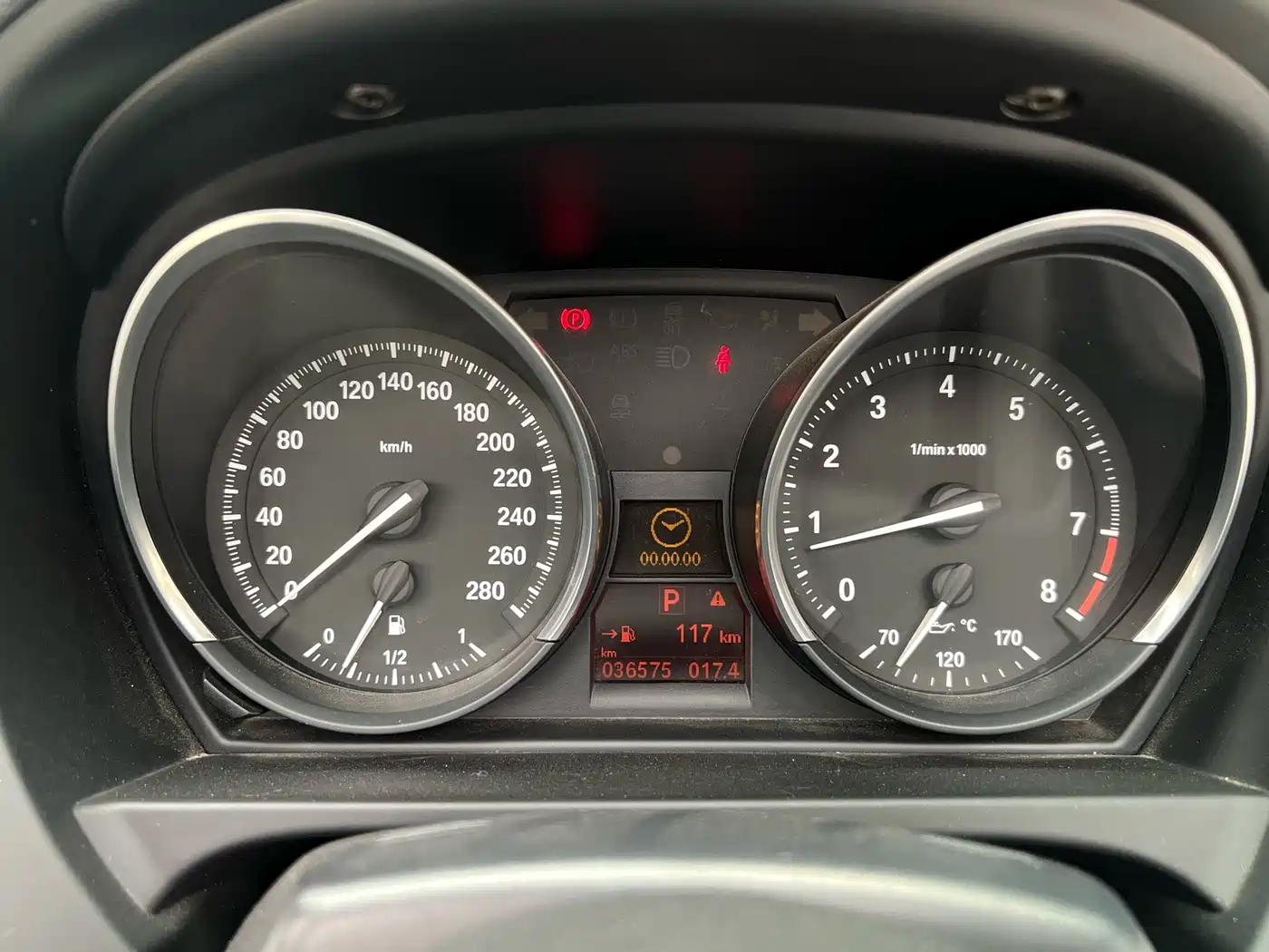 BMW Z4 2013 sDrive20i Leading фото 18