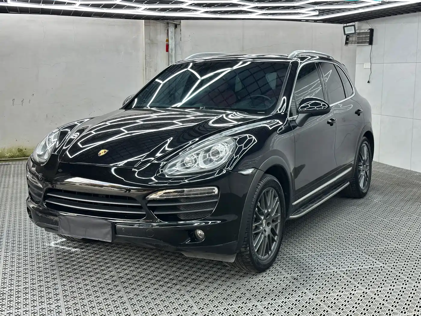 Porsche Cayenne 2011 Cayenne S 4.8L фото 3