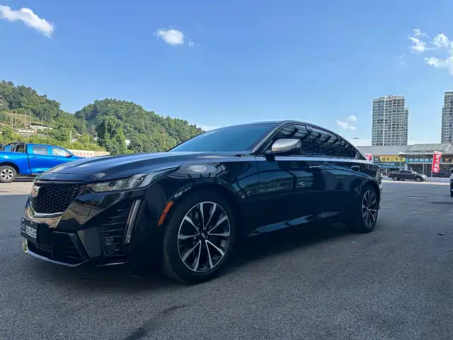 Cadillac CT5 2023
