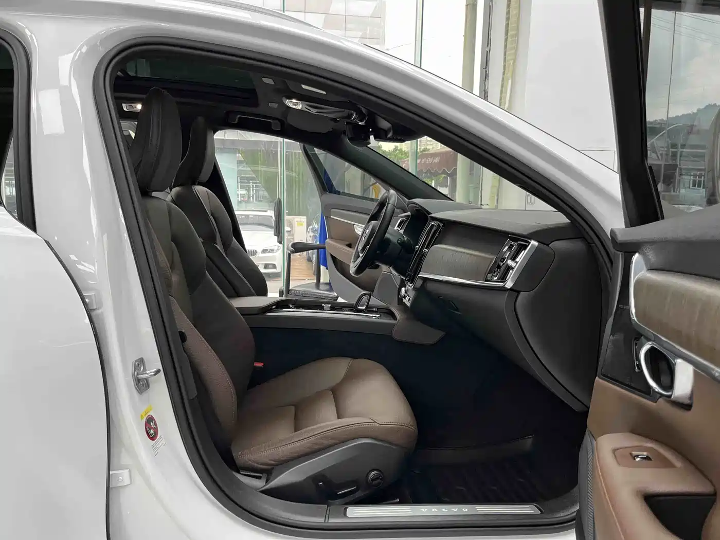 Volvo V90 2021 2021 Model Cross Country B5 AWD Smart Edition