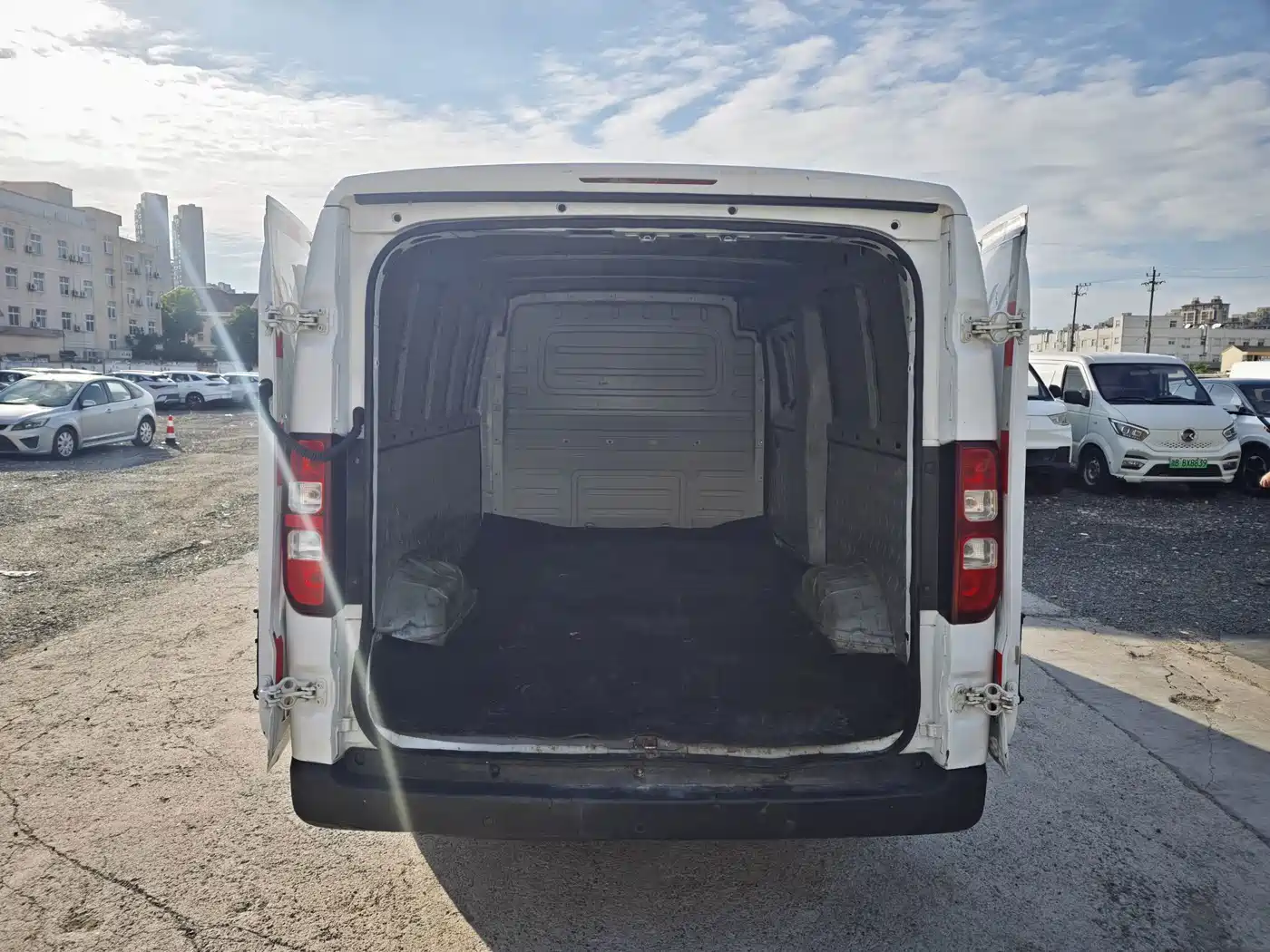 Wuling Motors Wuling Yangguang 2024 2024 300km Comfort Enclosed Van 60kW