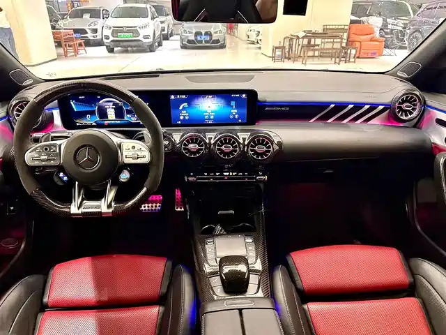 Mercedes-Benz CLA AMG 2021 AMG CLA 45 4MATIC+ — фото 5