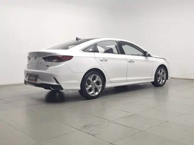 Hyundai Sonata 2018 1.6T GLS Smart China V — фото 2