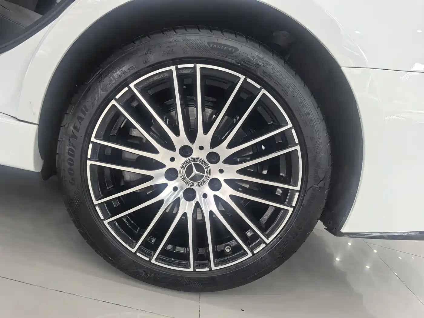 Mercedes-Benz C-Class 2024 Second Facelift C 260 L Sport фото 14
