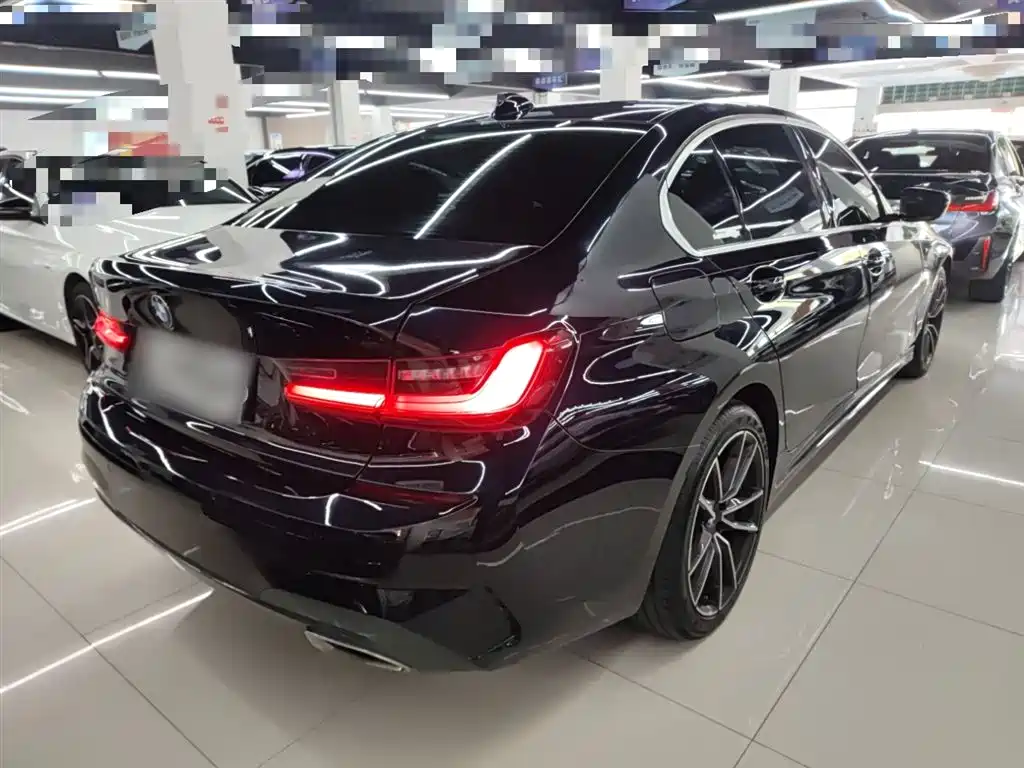 BMW 3-SERIES