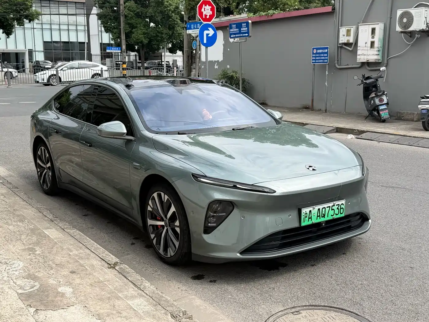 Фото 3 - NIO ET7