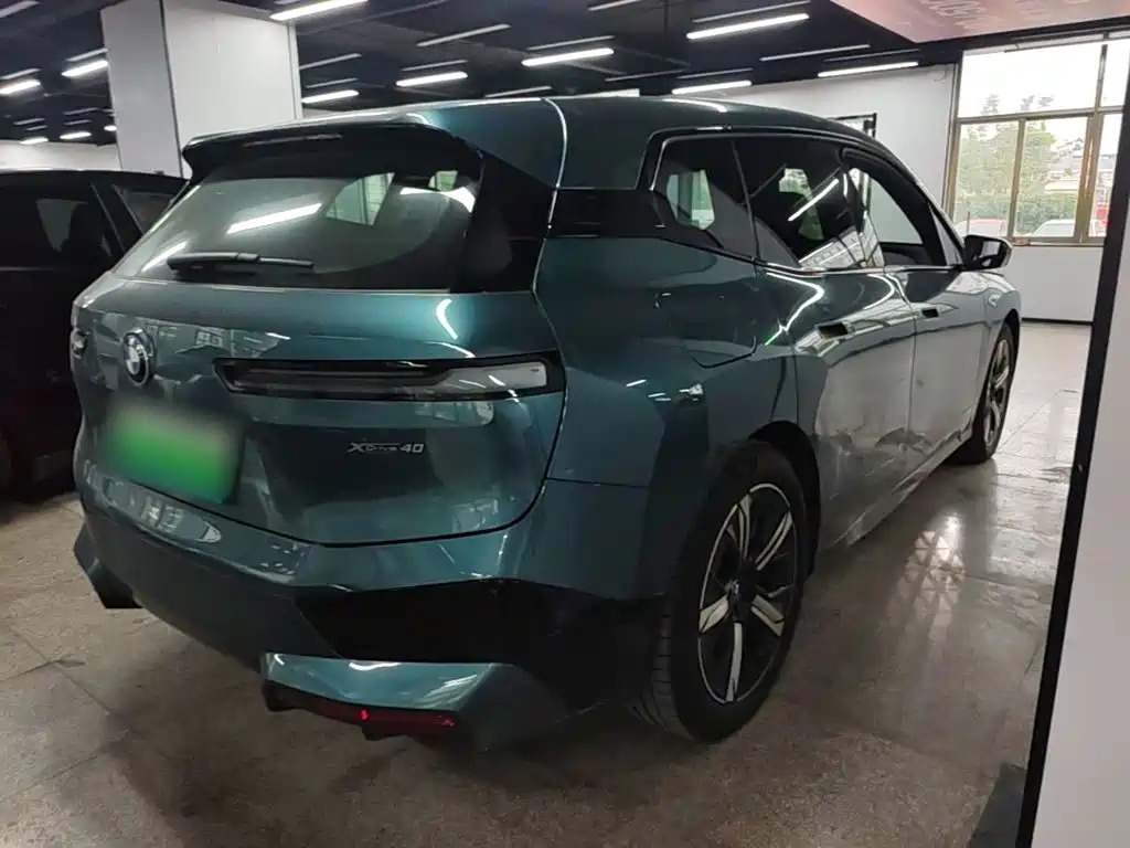 BMW iX 2023 2022 xDrive40