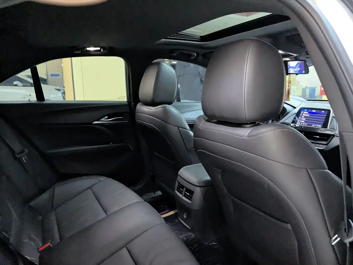 CADILLAC CT4