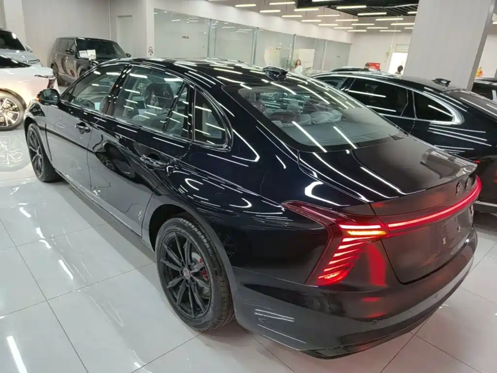 2026 Hongqi H5