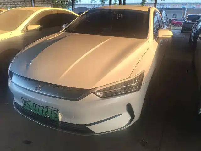 BYD Qin PLUS EV 400KM, Lead Smooth