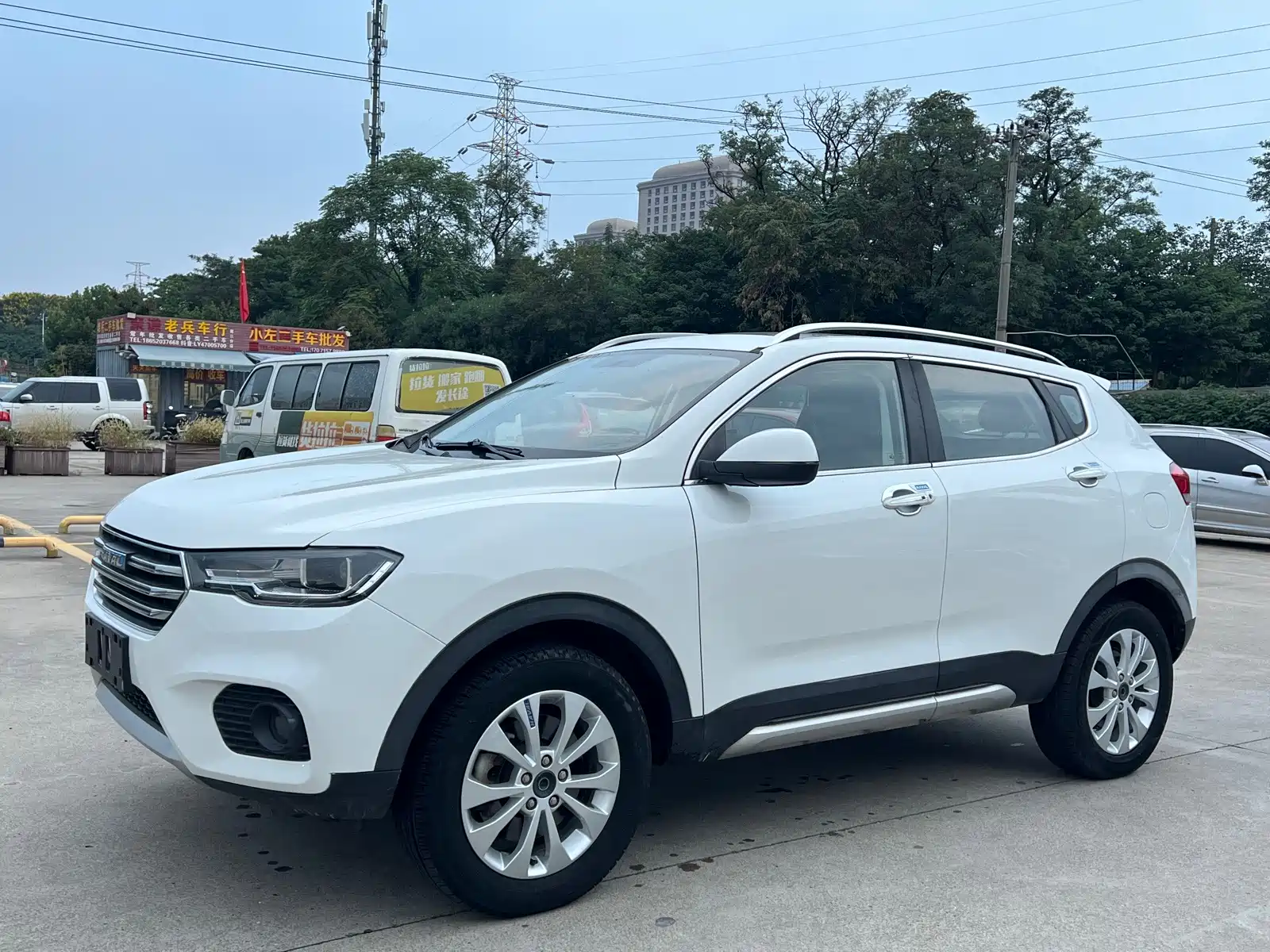 Фото 1 - Haval H2s