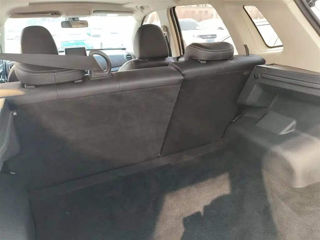 Besturn X40 2019 2019 1.6L Manual Luxury Type China V