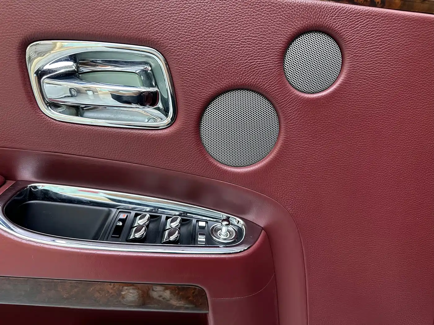 Rolls-Royce Ghost 2011 2010 Model 6.6T Standard