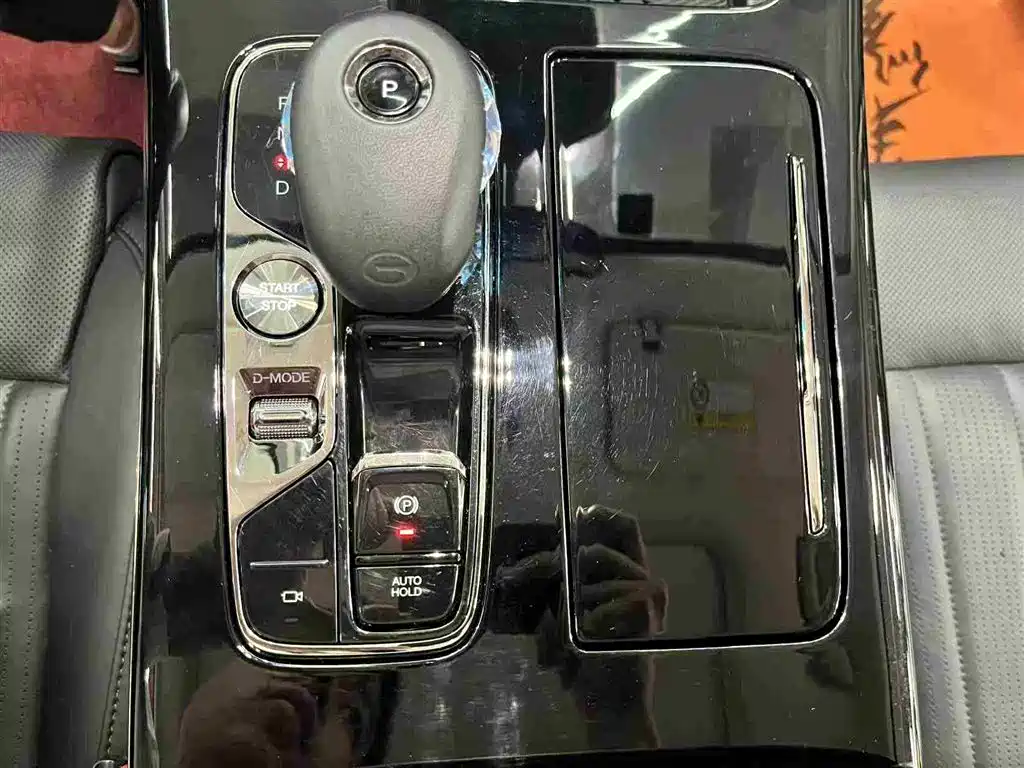 GAC Trumpchi Trumpchi E9 2023 E9 PRO фото 17