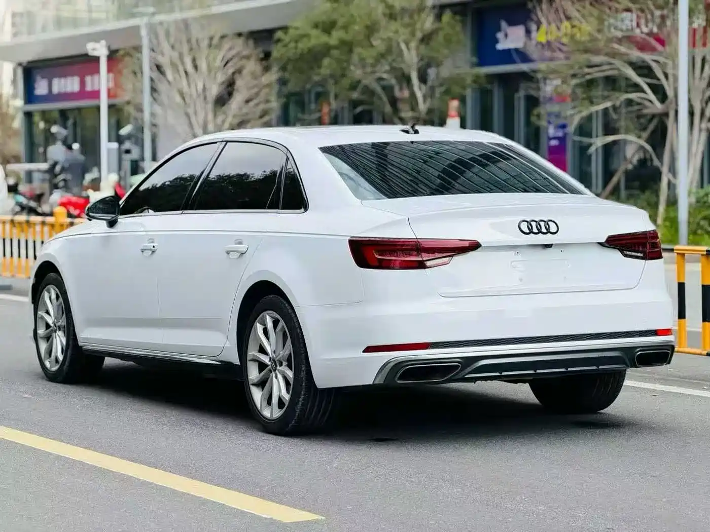 Audi A4L 2019 40 TFSI Fashion (China V) фото 9