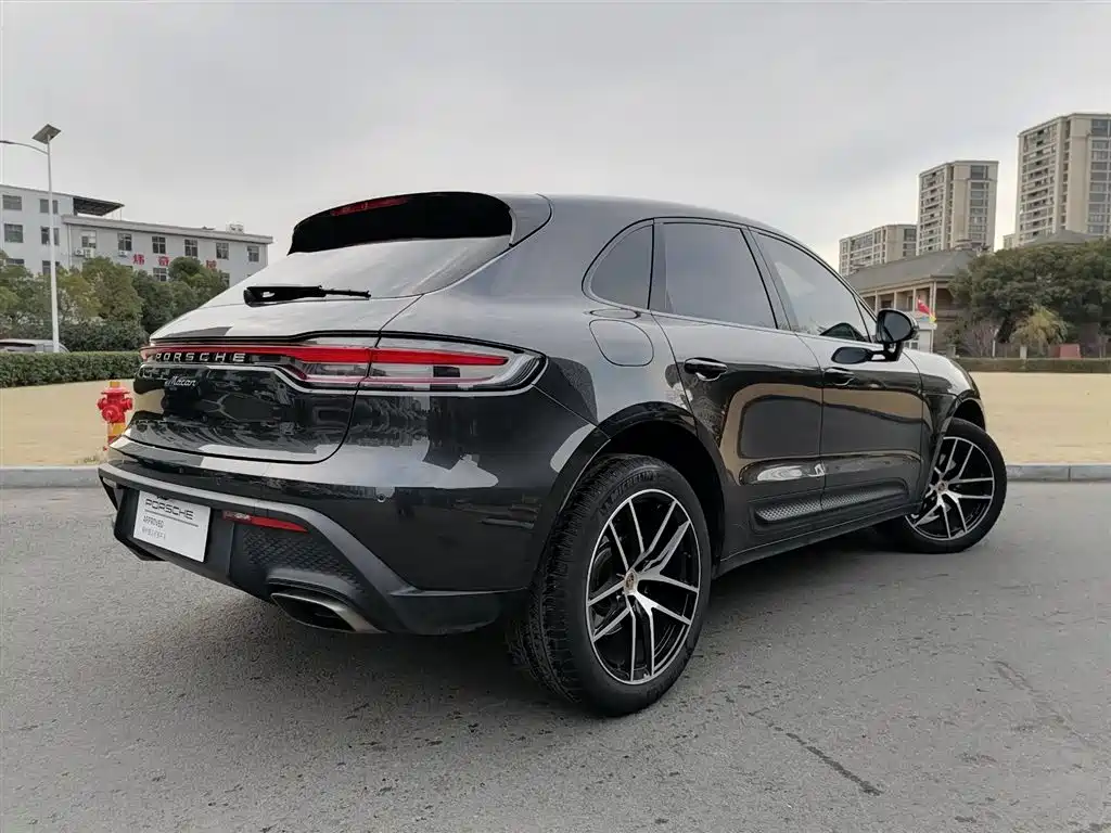 Porsche Macan 2023 Macan 2.0T фото 13