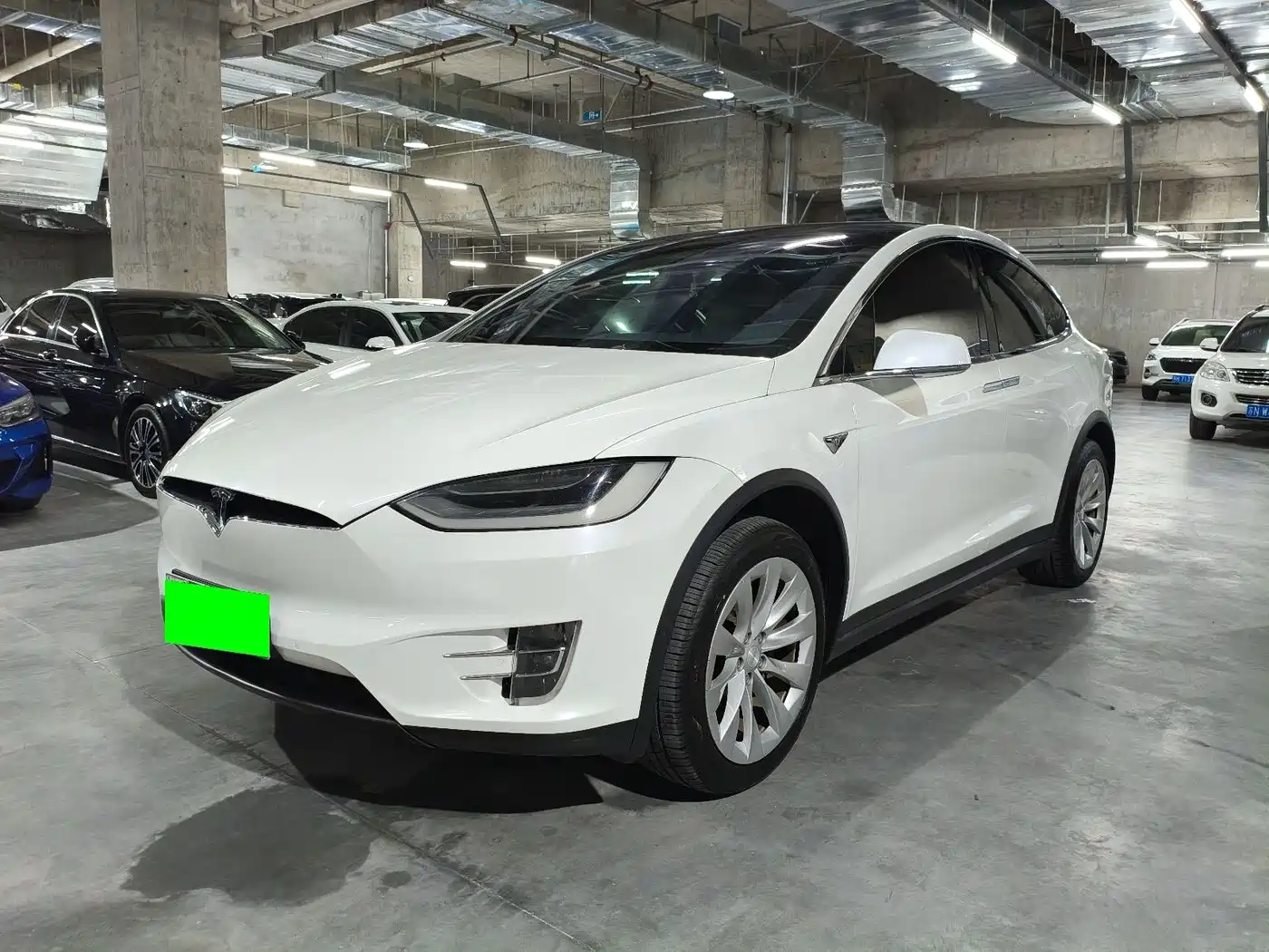 Tesla Model X 2019 Long Range Version
