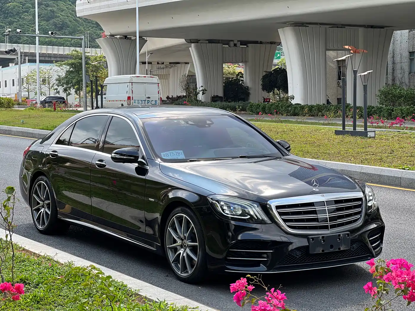 Mercedes-Benz S-Class 2020 S 450 L 4MATIC Collector's Version фото 3