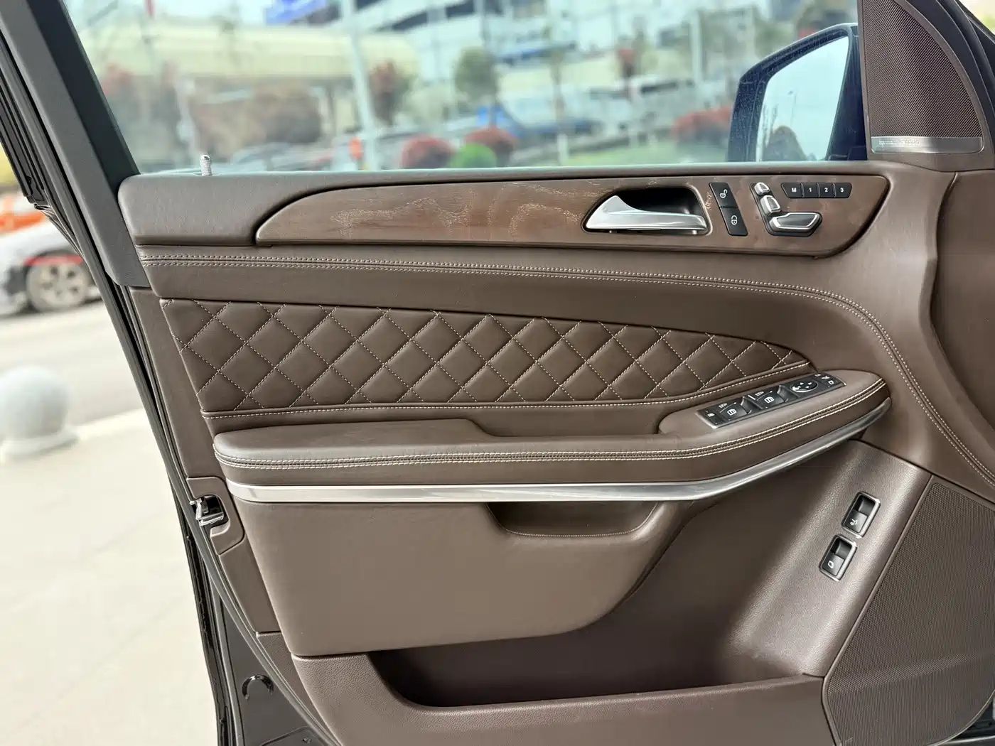 Mercedes-Benz GLS 2018 Facelift GLS 500 4MATIC фото 22