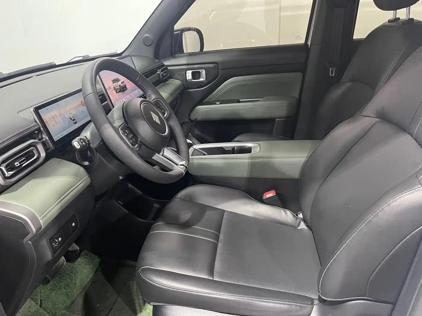 BAOJUN YUE ALSO PLUS