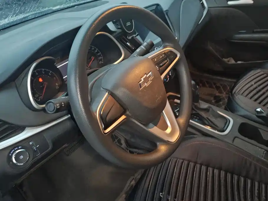 Chevrolet Monza 2019 2019 Redline 320T DCT Joy Edition China VI