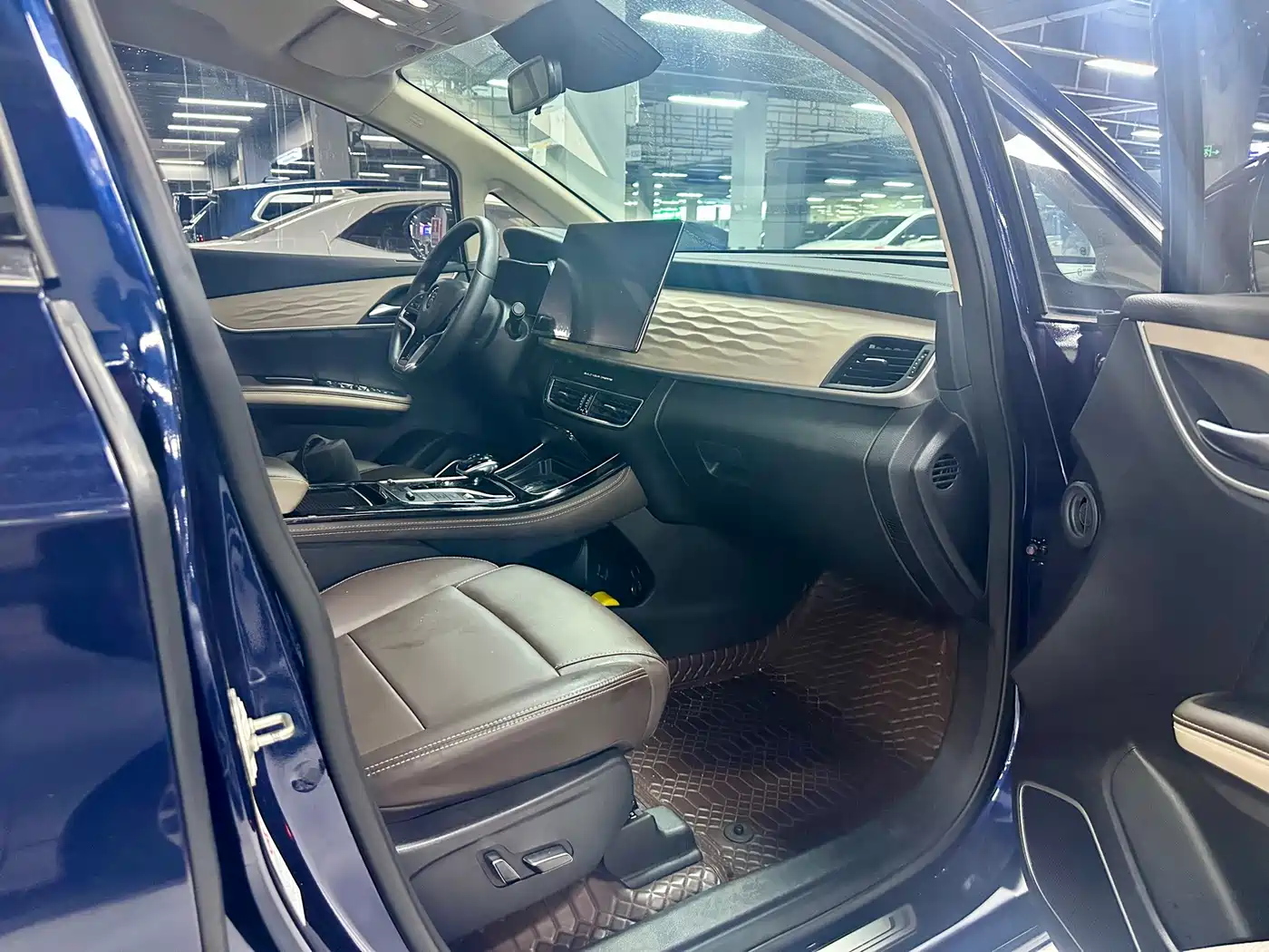 BYD Song MAX New Energy 2022 2022 DM-i 105KM Executive Edition