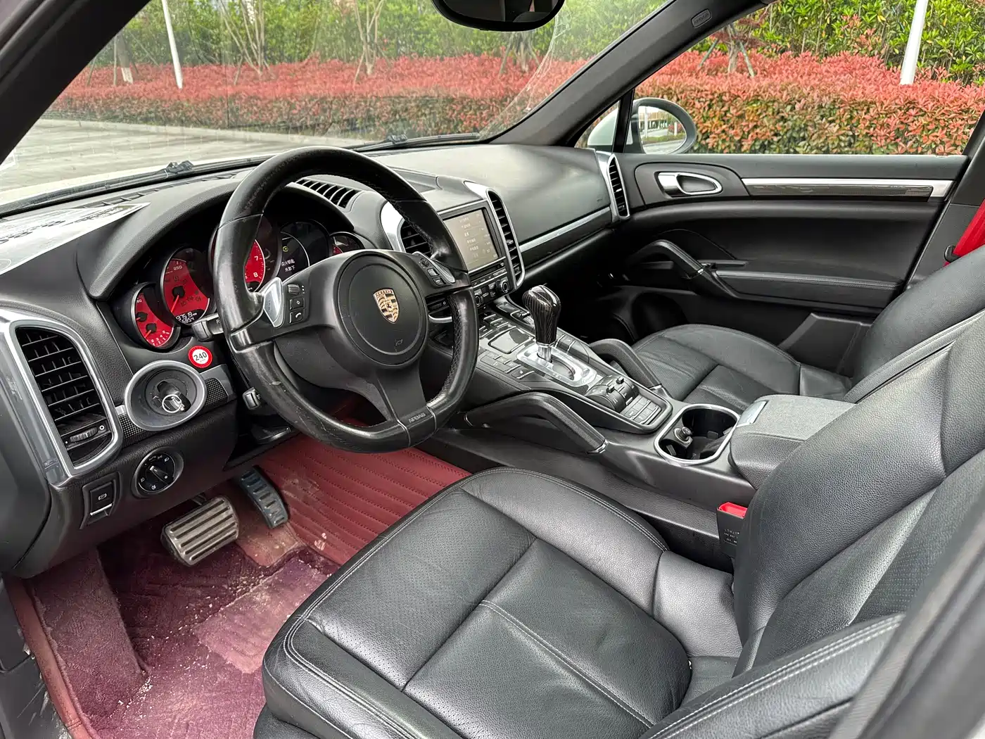 Porsche Cayenne 2011 Cayenne 3.0T фото 9