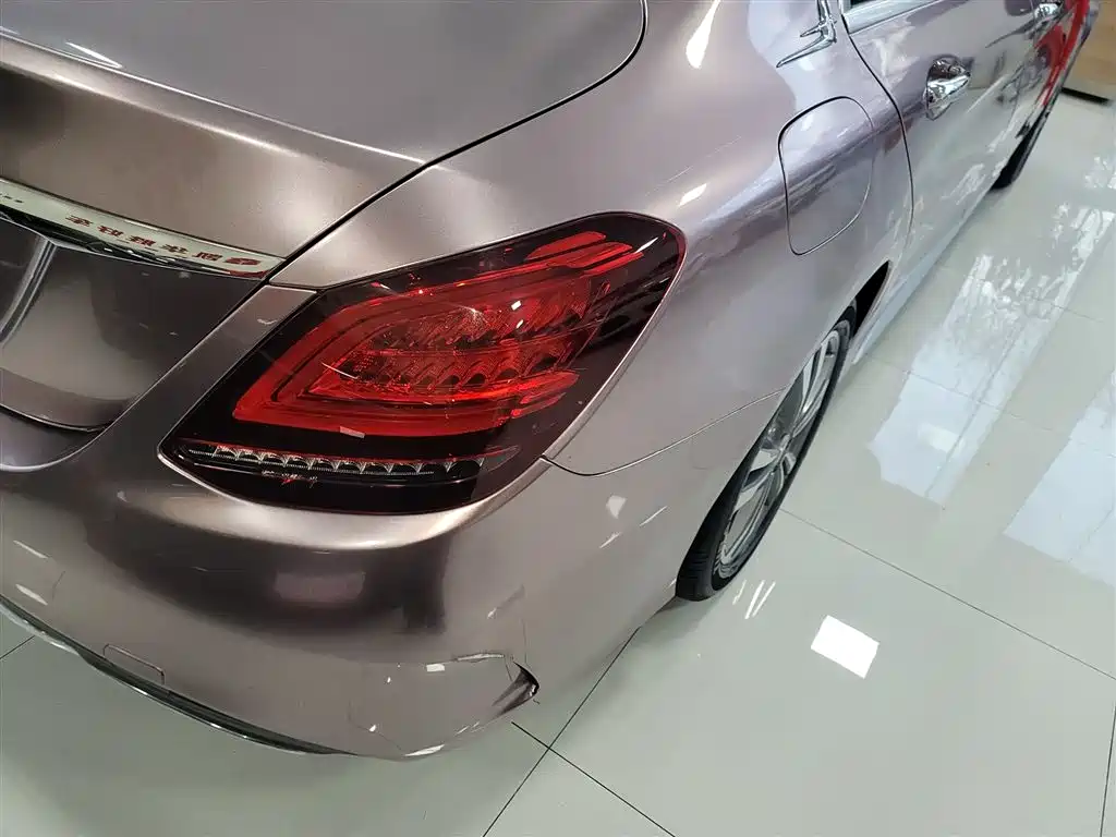 MERCEDES-BENZ CLASS C