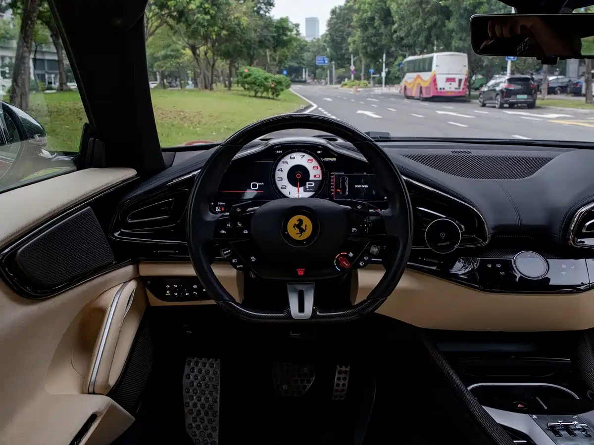 Ferrari Purosangue 2024 2023 6.5L V12