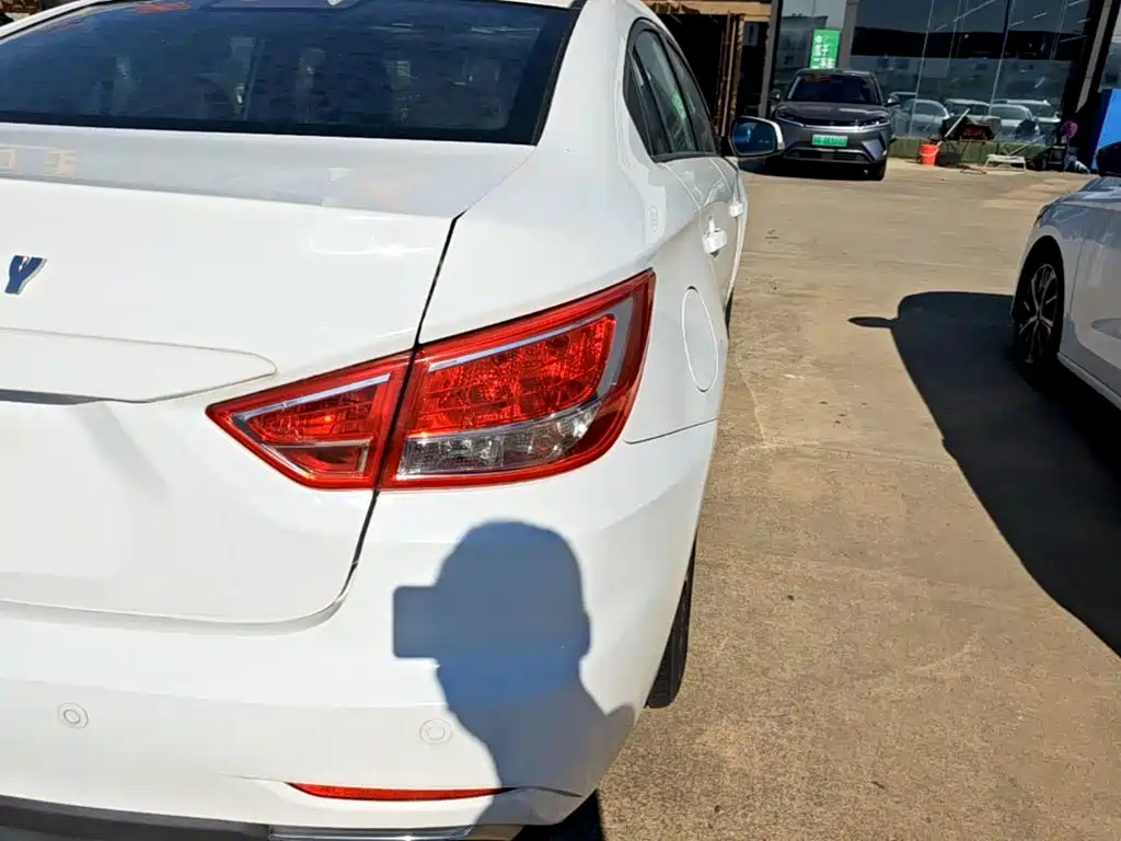 Haima Familia F5 2018 2018 1.6L Manual Luxury