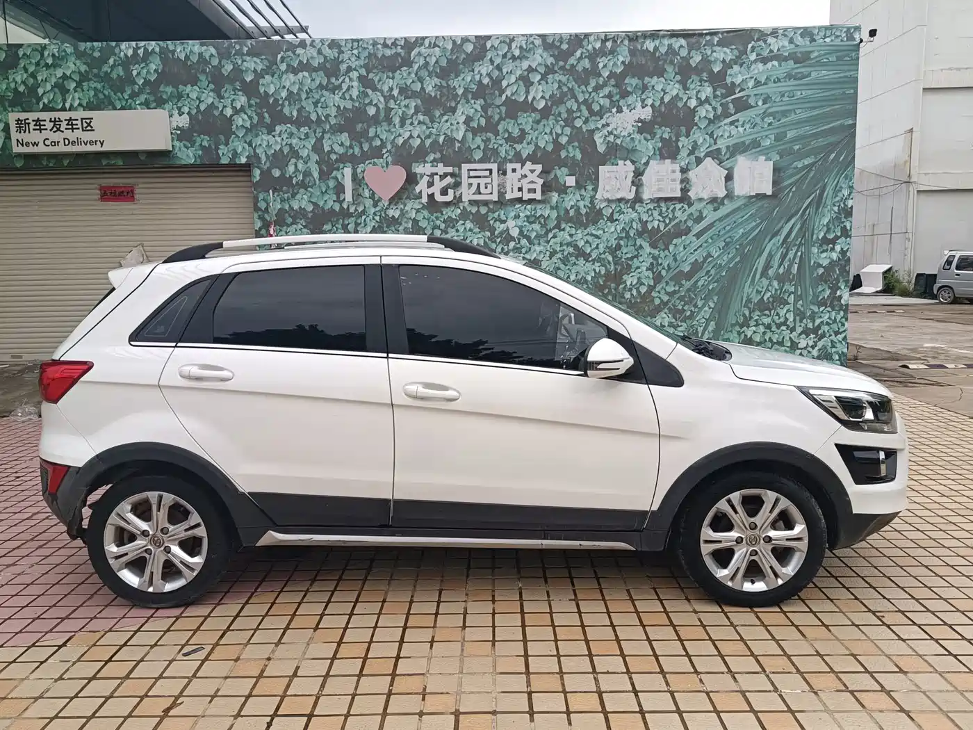 BAIC Senova X25 2018 2015 1.5L Manual Comfort