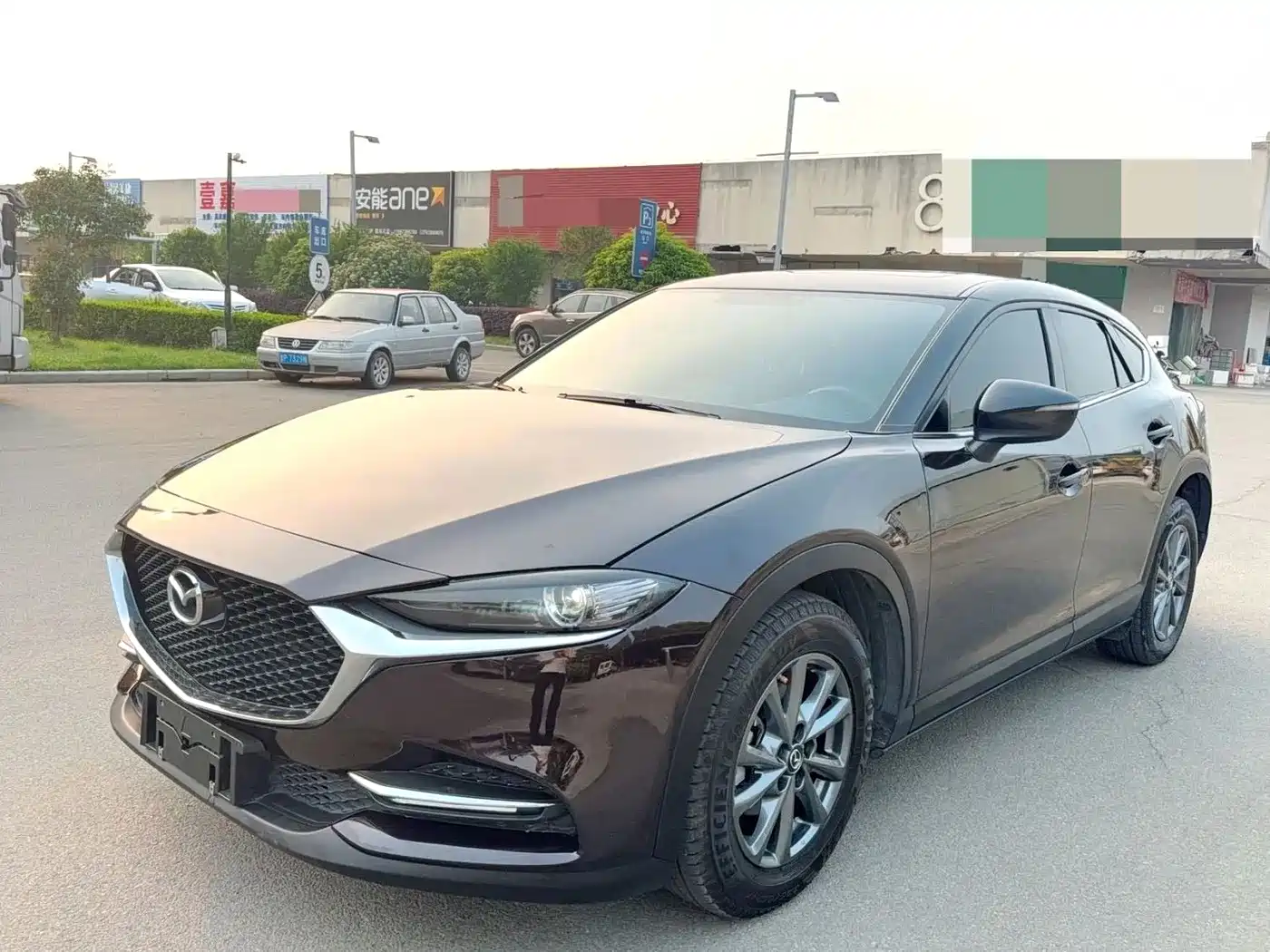Фото 1 - Mazda CX-4